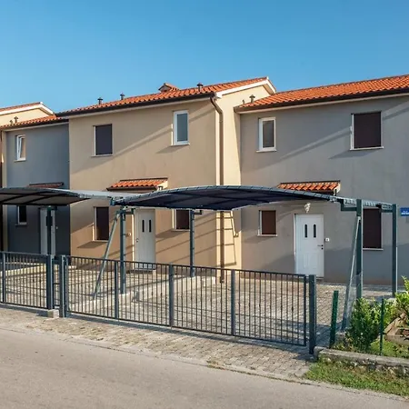 House Dora * Labin (Istria)